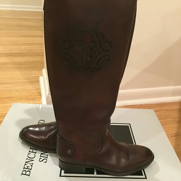 frye women's riding boots